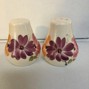 Pretty vintage flowered salt and pepper shakers