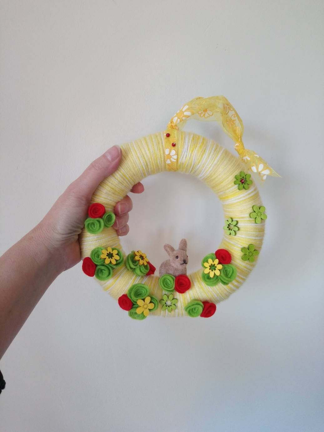 Petite Couronne de Printemps avec Un Lapin