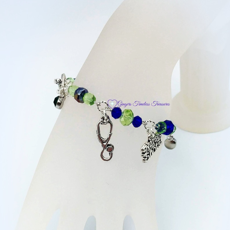 Handmade Jewelry Nurse Beaded Charm Bracelet Blue /& Green Nurse Bracelet