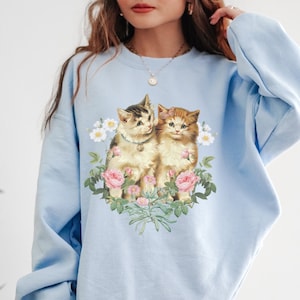 Cat Sweater Cottagecore Crewneck Sweatshirt Cat Sweatshirt Floral Sweater Aesthetic Crewneck Cottagecore Sweater Vintage Cat Sweatshirt