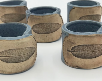 Sage leaf napkin holder (set of two)