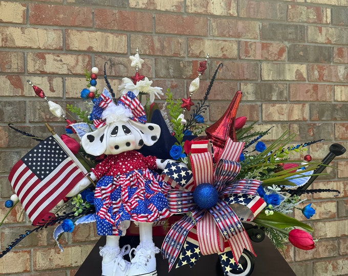 Patriotic Decor, Patriotic Centerpiece, Fourth of July Decor, Whimsical Decor, Table Decor, Centerpiece, Primitive Doll, Home Decor