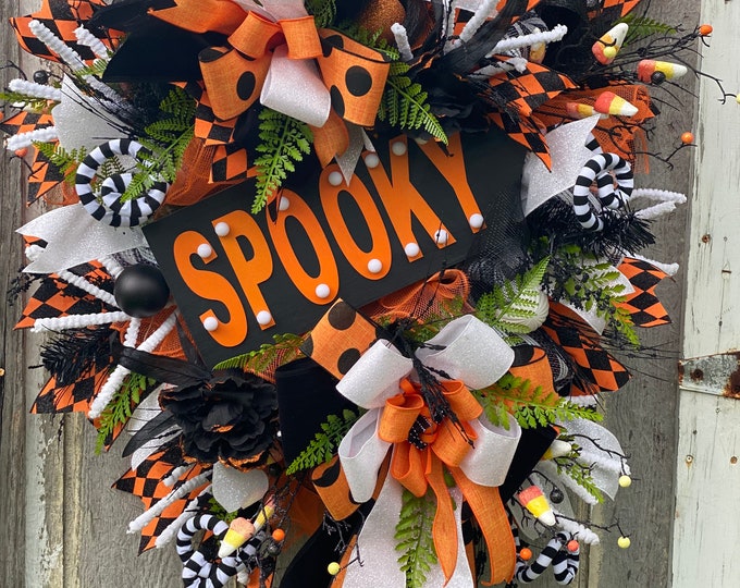 Spooky Mesh Wreath, Spooky Wreath, Halloween Wreath, Halloween Decor, Halloween, Front Door Decor, Home Decor