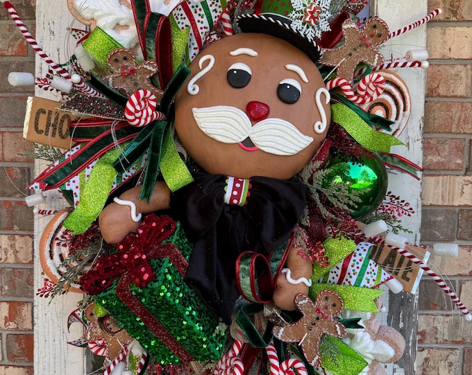 Gingerbread Christmas Wreath, Whimsical Holiday Door Decor, Red Green Candy Christmas Wreath, Large Gingerbread Man Door Hanger, Front Door