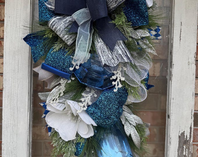 Blue & Silver Winter Swag Wreath, Glam Christmas Door Decor, Elegant Holiday Front Door Statement, Icy Winter Lantern Swag, Home Decor