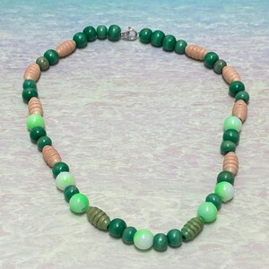 Green Wooden Beads String Necklace, Green Beaded Necklace, Beaded Green Necklace, Shades of Green Necklace, Green Necklace