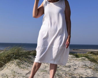 Washed soft oversized linen sleeveless white dress with pockets and sbelt, loose linen summer mid length ballon style white tunic