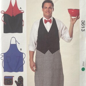 May include: Kwik Sew pattern 3613 for aprons, oven mitt, pot holder, and alphabet appliqués. The package displays a black and white chequered apron, a red and black apron, a blue apron, and a black oven mitt with a colourful circle pattern.