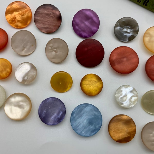 23 x Gorgeous Pearlescent Buttons, Vintage Shank Buttons, Includes Trios and Pairs. Diameter 14 to 18mm