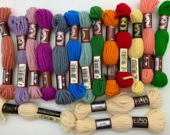 16 x DMC Laine Tapisserie Wool, Multi-Colour. Shades of White, Ecru, Green, Taupe, Grey, Orange, Red & Purple. New Wool. Made in France