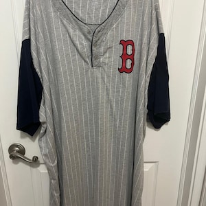 Boston Red Sox 3 button short sleeve shirt- Size 5XLT-Preowned