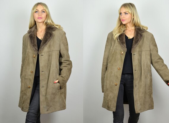 Vintage 70s Light Grey Brown Sheepskin / Shearling