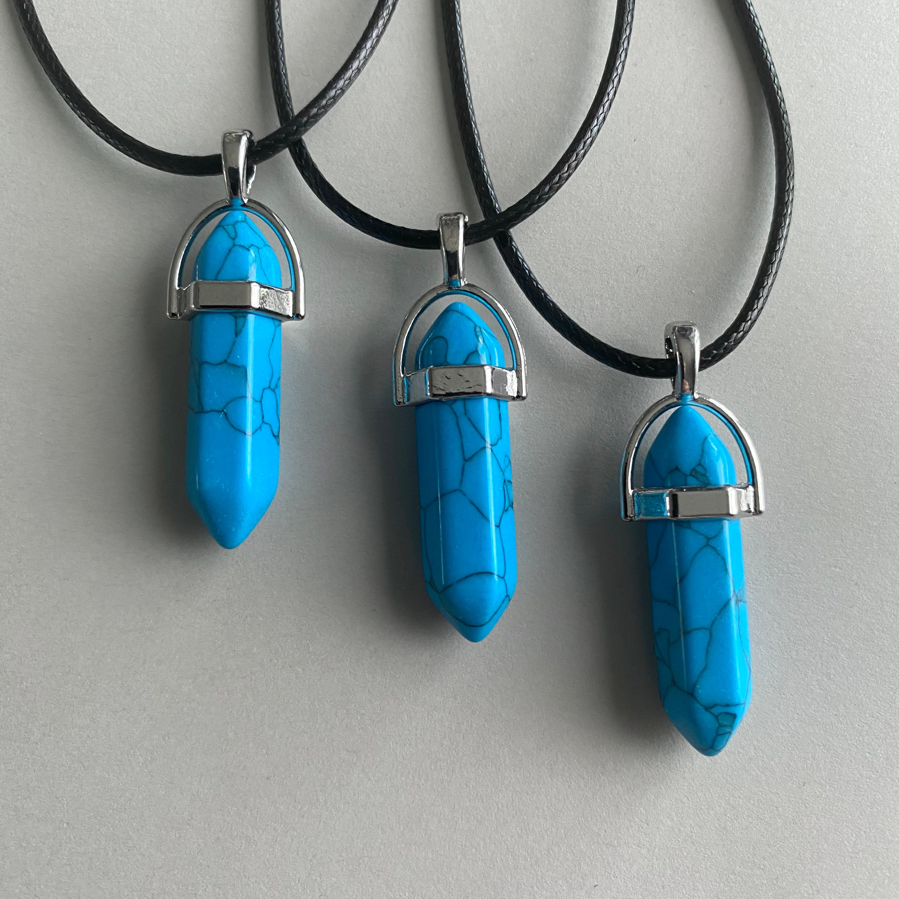 Blue howlite best sale necklace