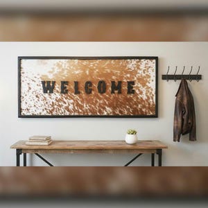Decoratie voor de entree in westerse boerderijstijl – Houten bord van echt koeienhuid – Landelijke blikvanger voor de entree