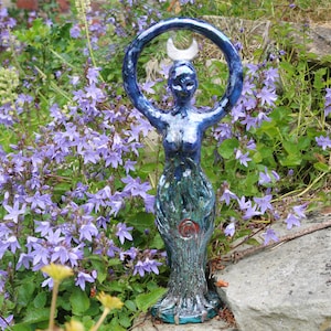 Large hand made 11.5&quot; ceramic goddess, priestess, celtic, fertility goddess, statue, sculpture, wicca, pagan, goddess, cernunnos, yggdrasil
