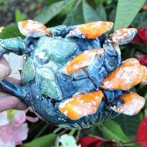 Handgjord blå keramisk svampmugg: Wabi Sabi Nature Art