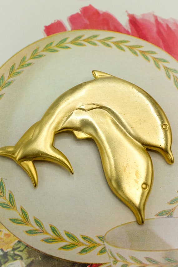 Vintage Gold Tone Dolphin brooch