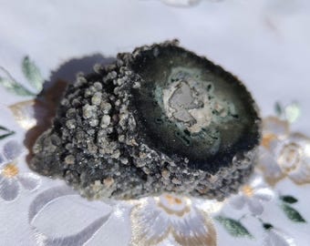 Stalagnite di ametista nera