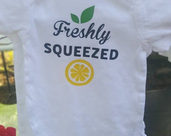 Freshly squeezed onesie, funny baby onesie, baby shower, baby gift, lemon, new baby