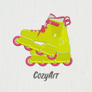 Könnte beinhalten: Gelbe Inline-Skates mit rosa Rollen und einem rosa Riemen. Die Skates haben ein weißes Logo mit der Aufschrift "CozyAit".