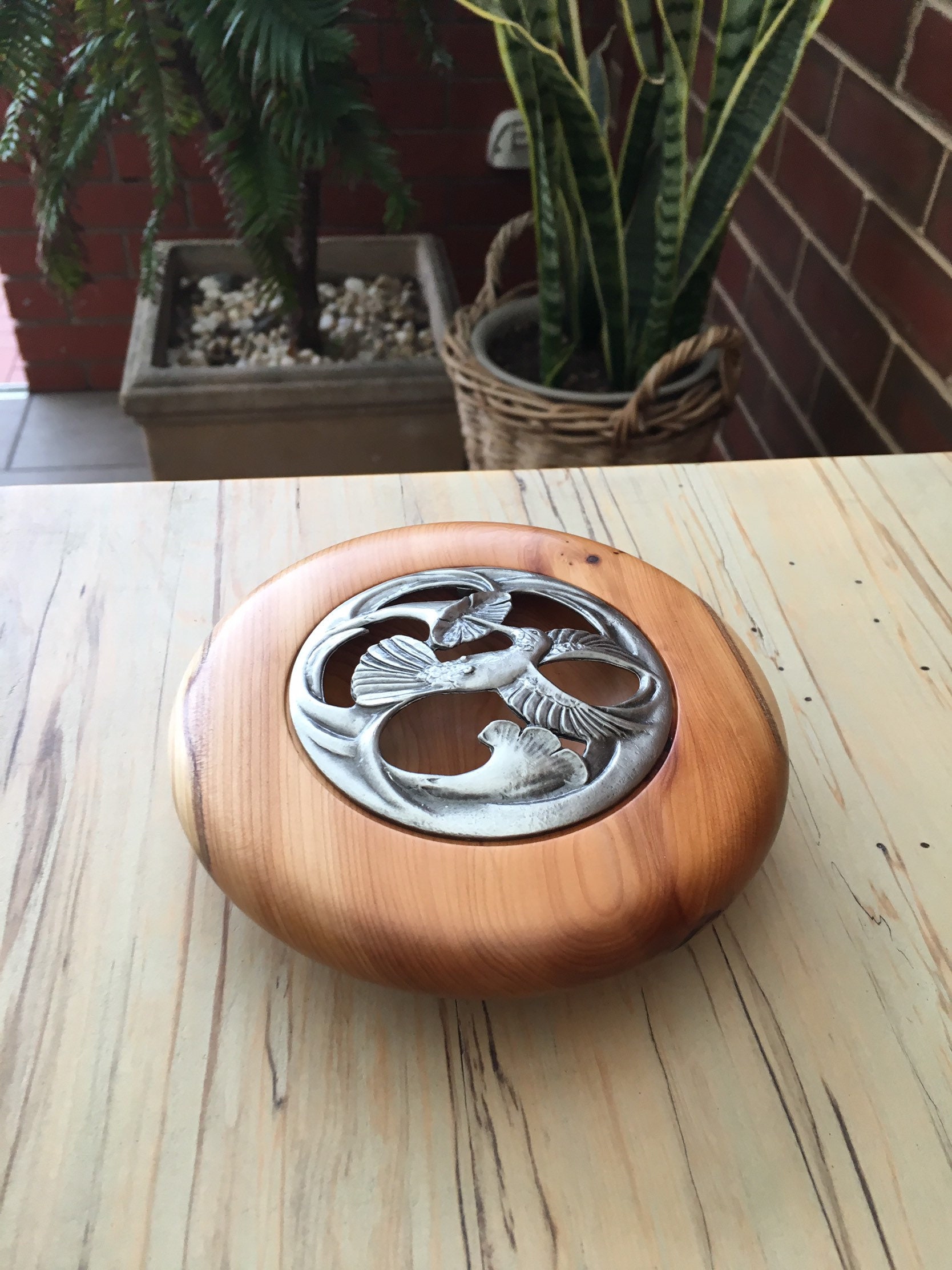 Pot Pourri Bowl English Yew Hummingbird Pewter Lid Etsy UK