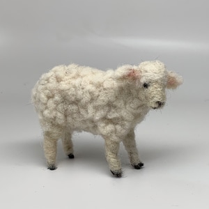 Needle felted sheep,