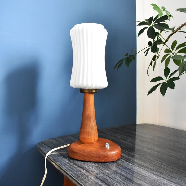 Mid Century Scandinavian Style Table Lamp / Wood and Glass / Milk Glass Lamp / Vintage Accent Lamp / 70s