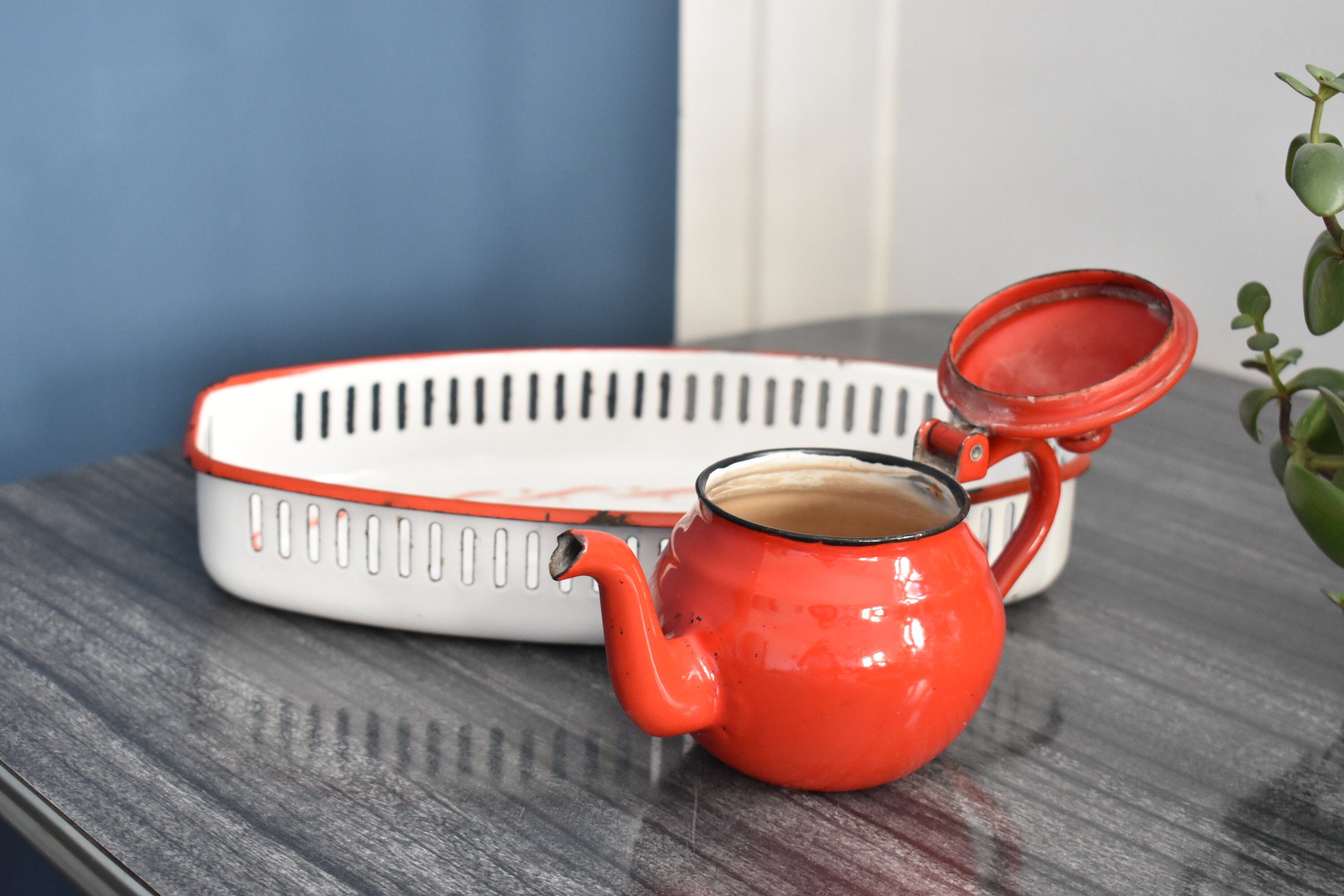 Vintage Enamel Teapot Made in Yugoslavia by Emo Celje / Small Etsy