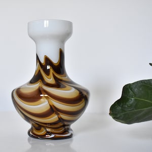 Opaline Florence Vase Designed by Carlo Moretti / Italian Glass Vase / Mid Century Glass / Op Art / 70s
