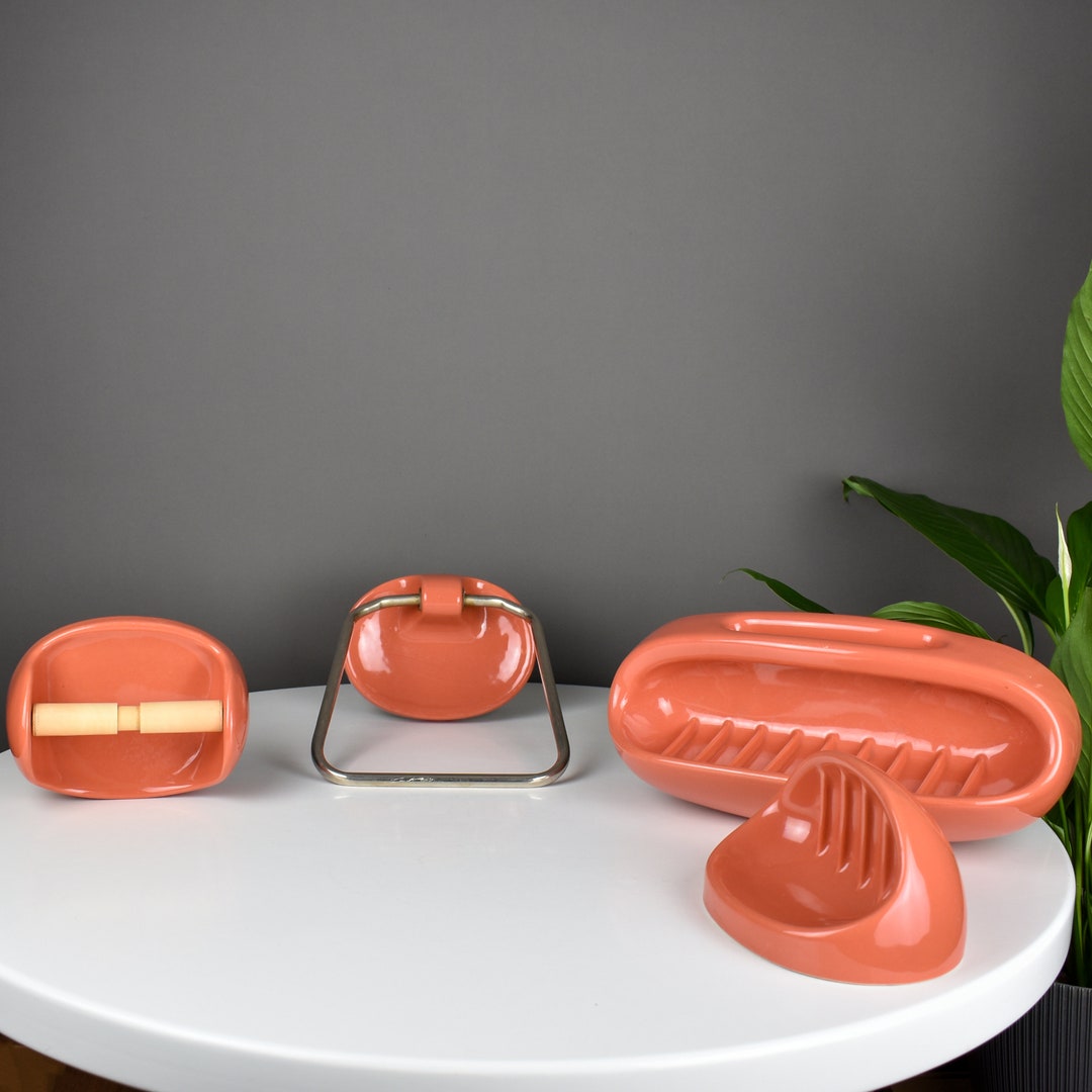 Vintage 60s Bathroom Ceramic Set / Vintage Toilet Paper Holder, Towel ...