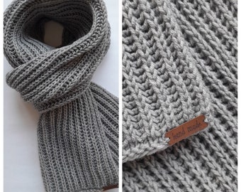 Classic Men's Scarf Middle-Grey Color