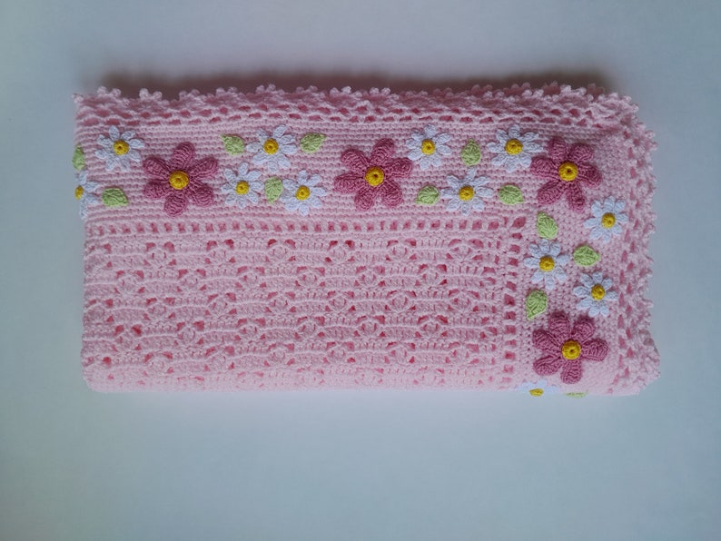 Crochet Baby Blanket Pink Flowers Daisy Applique - Etsy