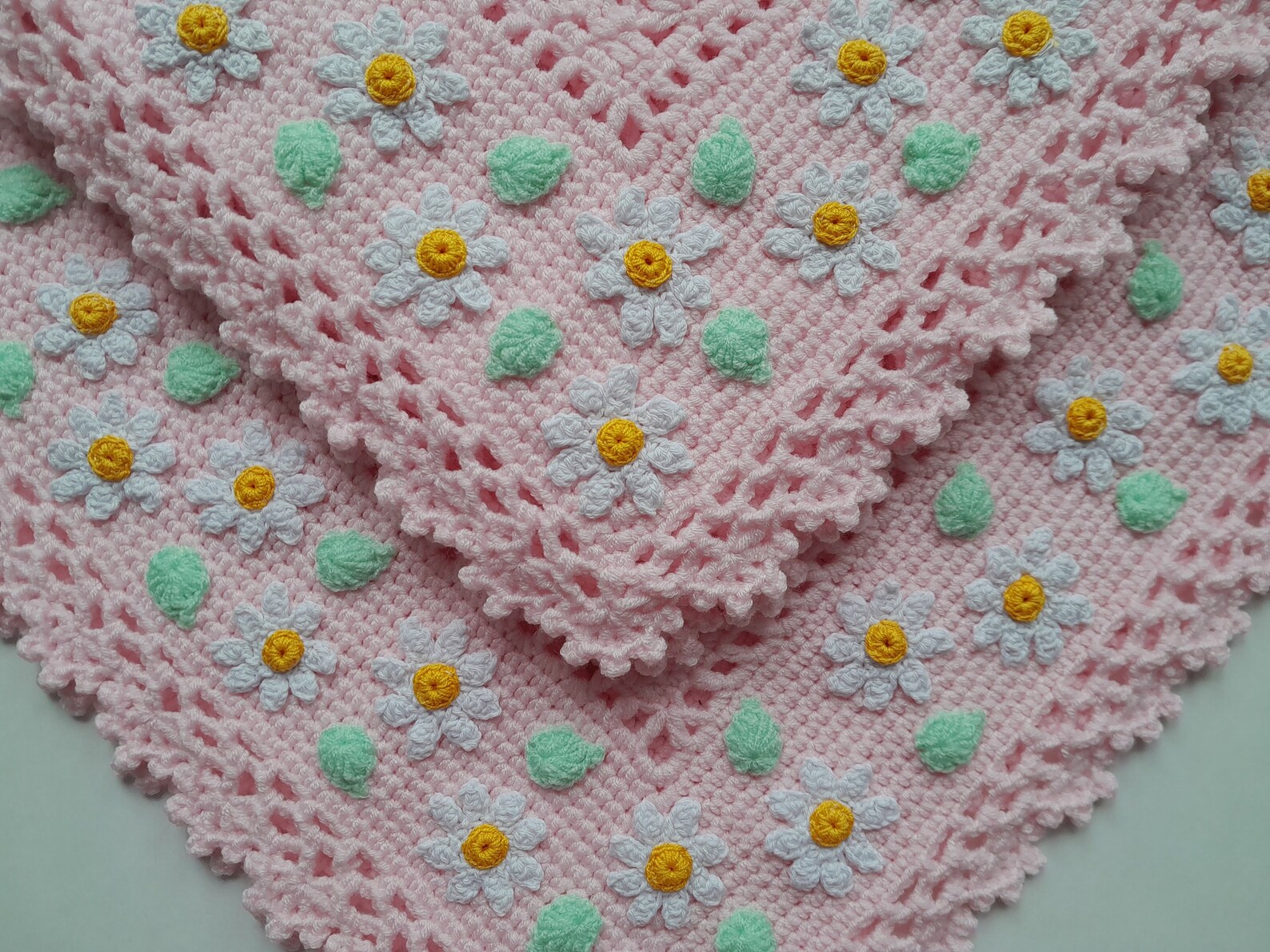 Crochet Baby Blanket Daisy Flowers Applique Etsy