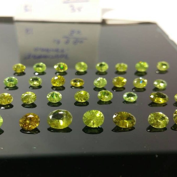 Demantoid Demantoid Gem Demantoid oval Demantoid oval Matching pair garnet Madagascar  personalized jewelry avilable