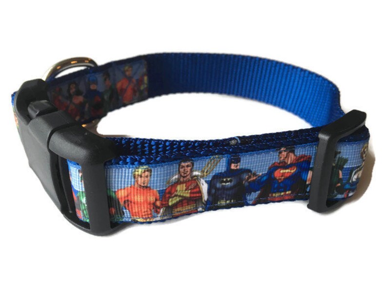 Justice League 1 Medium Dog Collar