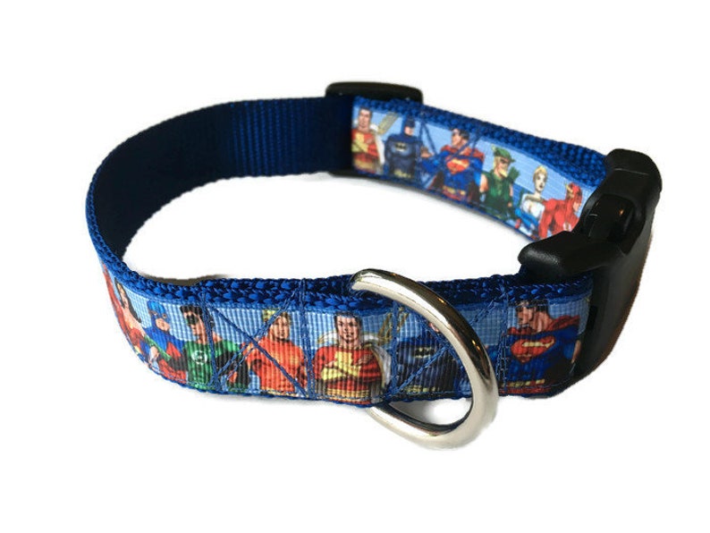 Justice League 1 Medium Dog Collar