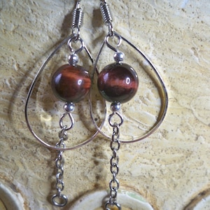 Earrings with mineral pearls