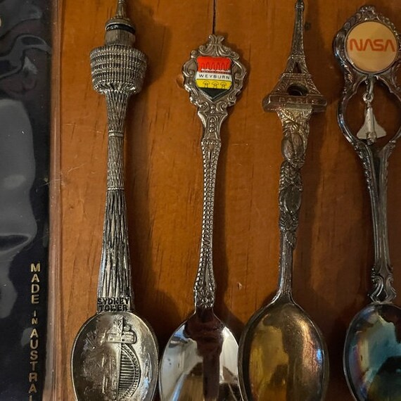 Lot de 5 cuillères à absinthe anciennes en métal ajouré