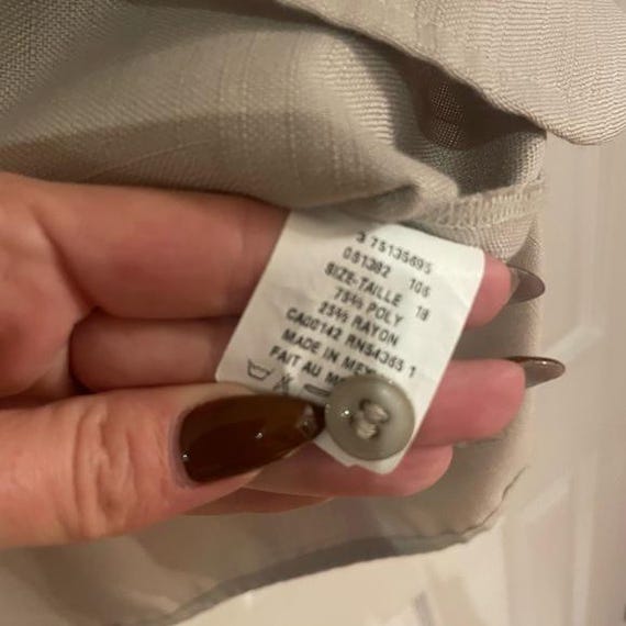 Women’s Plus Size Taupe Button-Front Utility Blou… - image 5