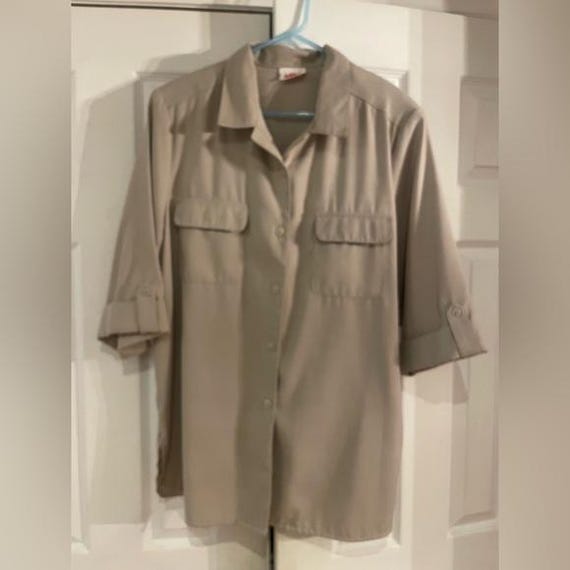 Women’s Plus Size Taupe Button-Front Utility Blou… - image 2