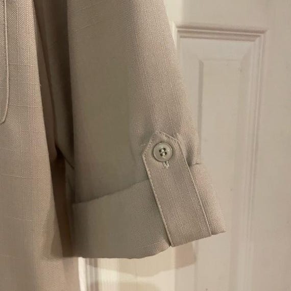 Women’s Plus Size Taupe Button-Front Utility Blou… - image 7