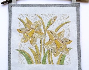 Daffodils Embellishing Kit