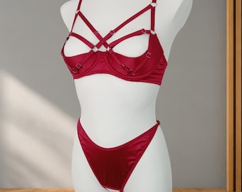 Cupless Bra Set, Quarter Cup Design, Open Panty, Elegant Intimates