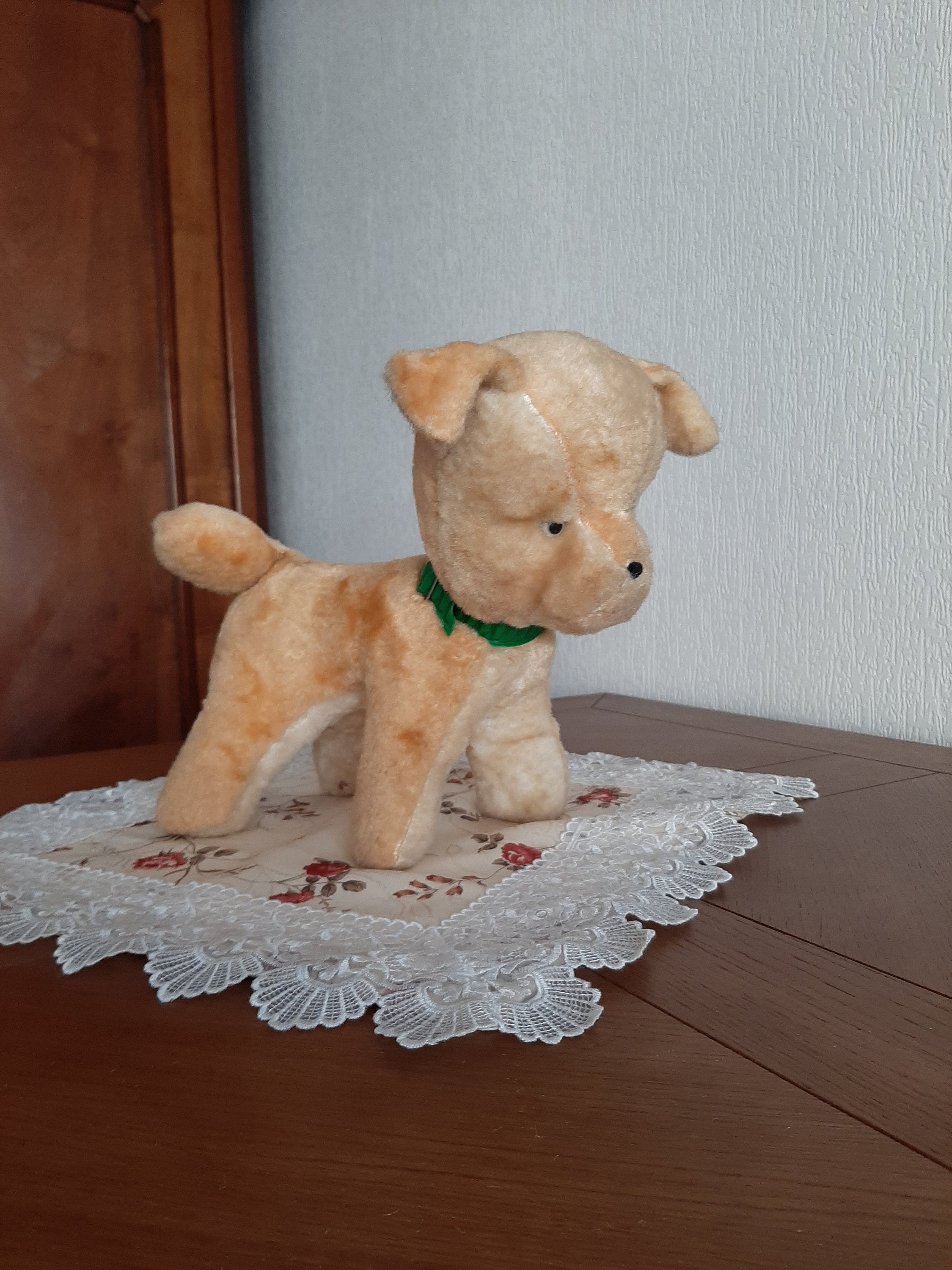 Antique stuffed dog discount