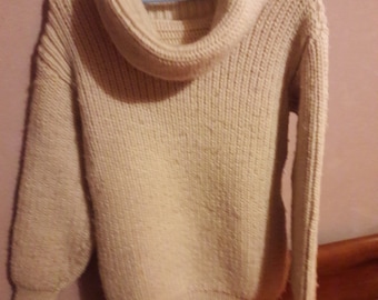 Large hand-knitted wool sweater, thick wool sweater, turtleneck sweater, long pure wool sweater, vintage from the 80s.