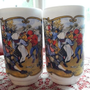 2 tankards, beer mugs, Arcopal, medieval festival scene, vintage 70s.