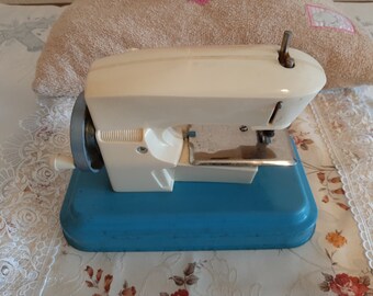 Jouet Machine à coudre Singer années 1960 - Collection