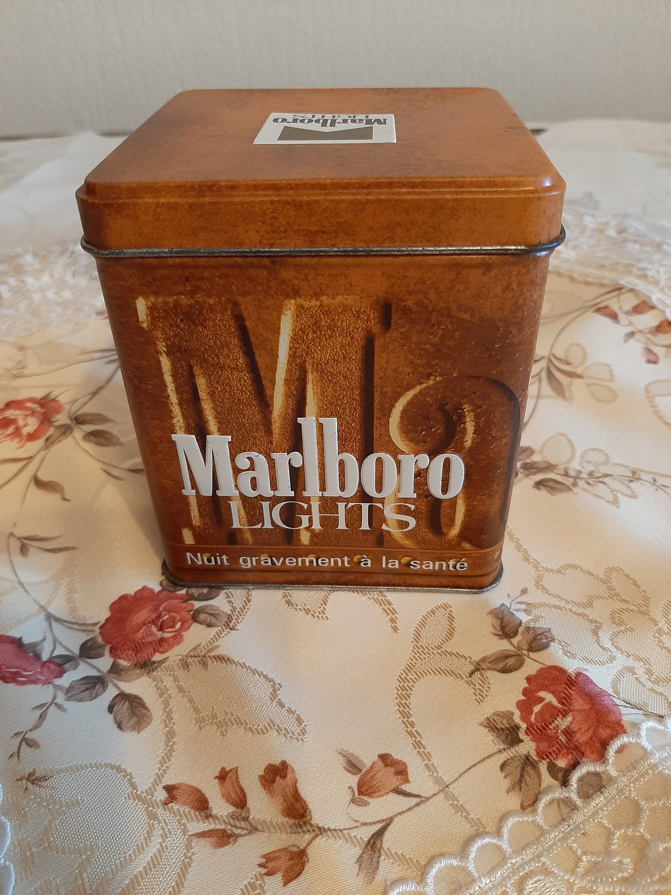 Metal Box, Advertising Cigarette Case, Maloboro, Vintage 90s