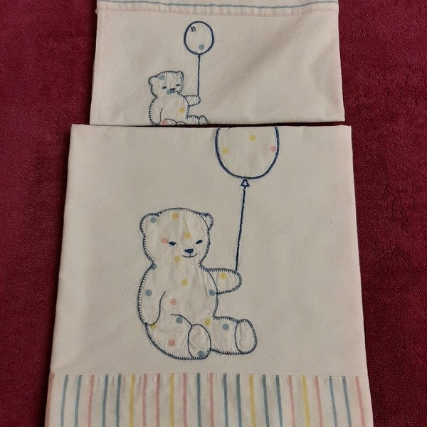 Couverture Berceau Care Bears Vintage – Rainbow Trail 42x34 – Occasion