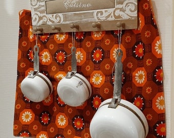 3 old porcelain pans over an aluminite fire Frugier, Limoges, vintage from the 1930s.